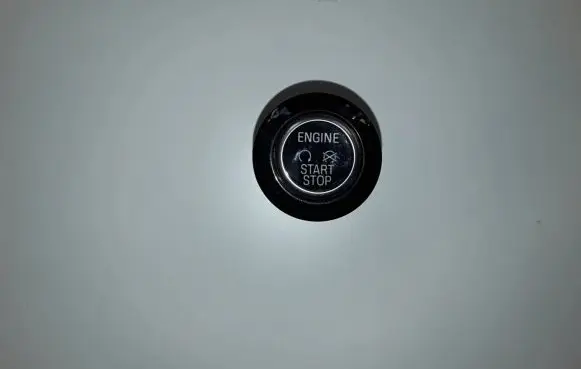 Engine start stop button switch