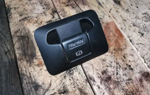 Volvo V70 Hand parking brake switch 30773539