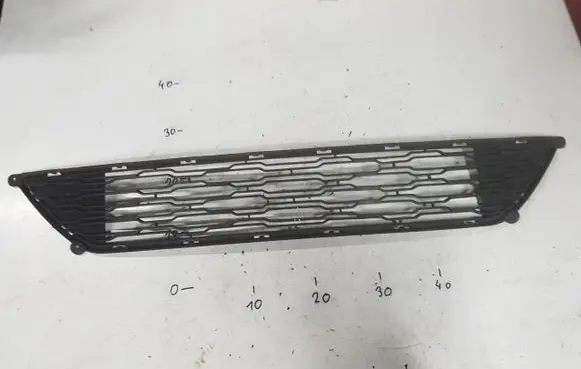 KIA Ceed Front bumper lower grill