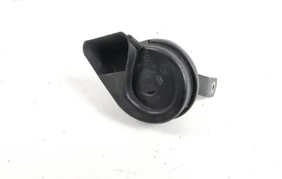Mercedes-Benz CLS C218 AMG Horn signal 001165