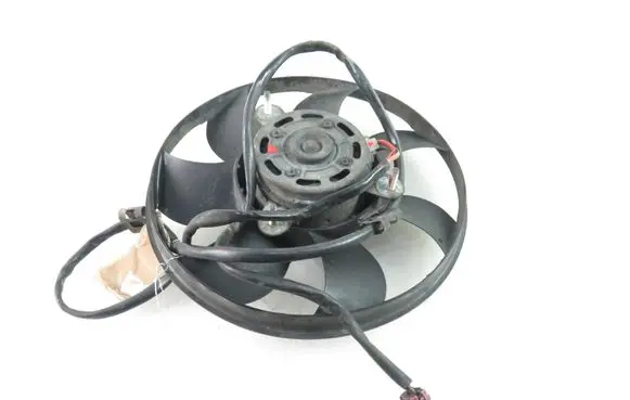 Audi A4 S4 B5 8D Air conditioning (A/C) fan (condenser) 