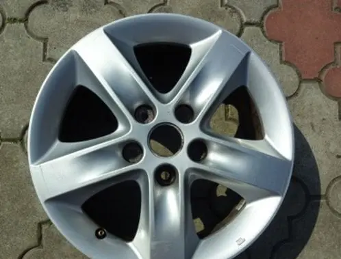 KIA Venga R16 alloy rim 