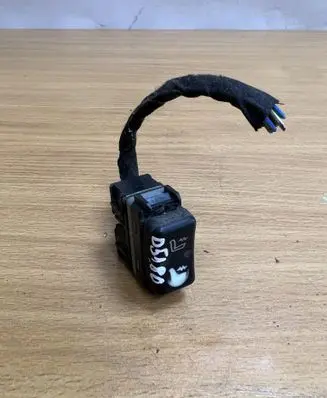 Mercedes-Benz SL R129 Seat heating switch 1298207510 D5180