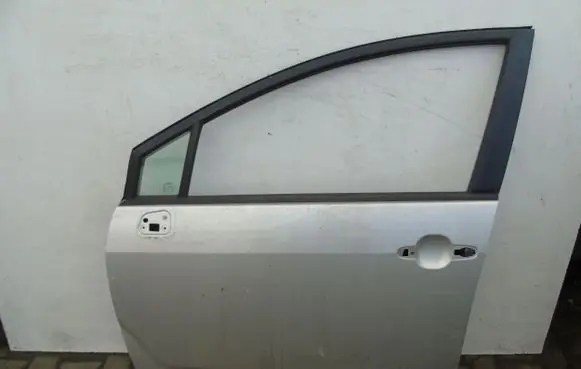 Toyota Corolla Verso AR10 Door control unit/module
