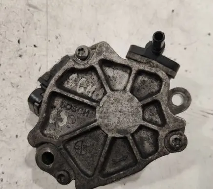 Citroen C3 Vacuum pump 9634786780