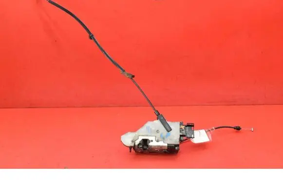 Mercedes-Benz E C207 W207 Front door lock 24090816