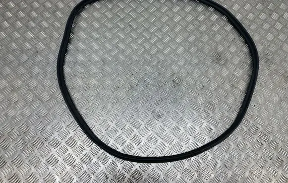 Audi A3 S3 8V Loading door rubber seal (on body) 8V7827705B