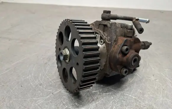 Opel Astra H Fuel injection high pressure pump 8981030280 HU2940000502