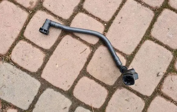 Opel Astra K Intake resonator 