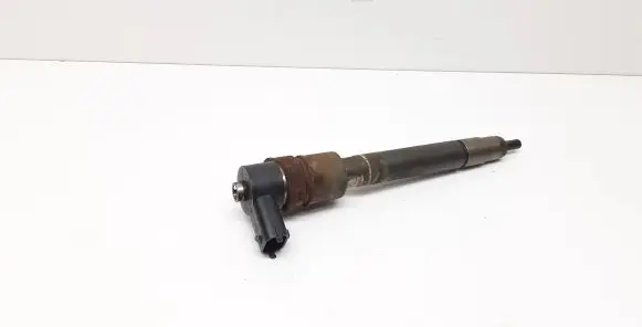 Volvo V70 Fuel injector 30777526 0445110298