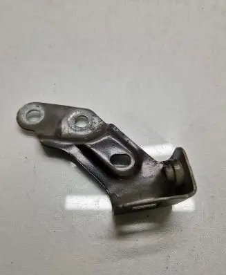 Skoda Kamiq Fender mounting bracket 654821149A