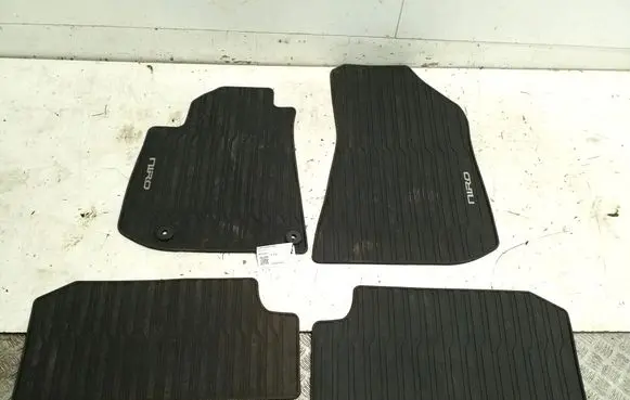 KIA Niro Car floor mat set AO131ADE00