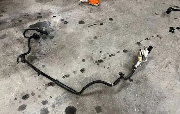 Citroen C4 II Picasso AdBlue supply pipe 