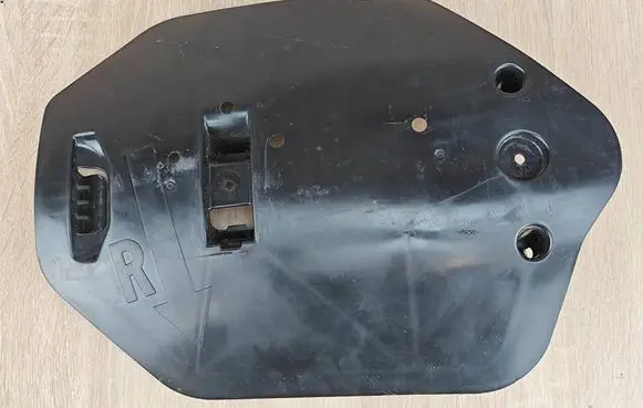 BMW X6 G06 Rear underbody cover/under tray 6877044