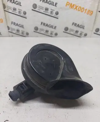 Volkswagen PASSAT B6 Horn signal 3C0951221