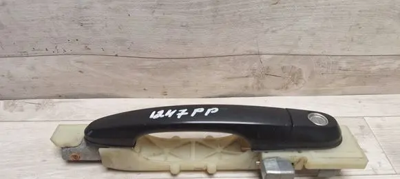 Hyundai Tucson JM Front door exterior handle 