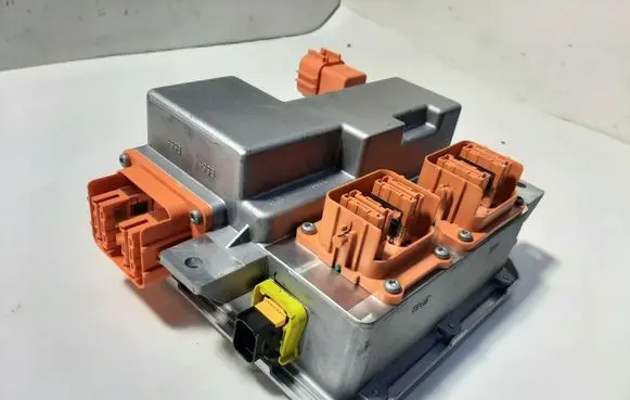 MG MG4 ev Voltage converter inverter 11179812