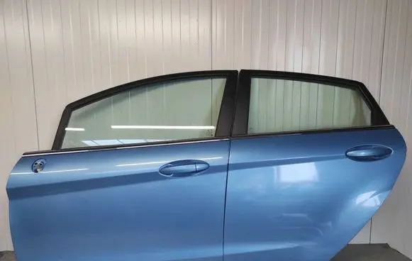 Ford Fiesta Front door DRZWIPRZEDNIETYLE TWOJEAUTO882182990 FORDFIESTAMK7