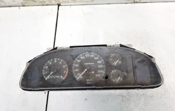 Speedometer (instrument cluster)