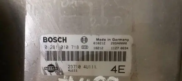 Nissan Almera Tino Engine control unit/module 0281010718 237104U111 28SA0000