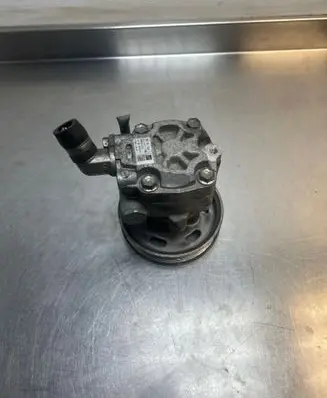 Seat Exeo (3R) Power steering pump 3R0145155A B4911047101