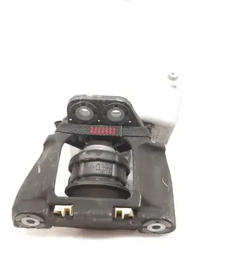 Volvo XC90 Engine mount bracket 31686885 31430490