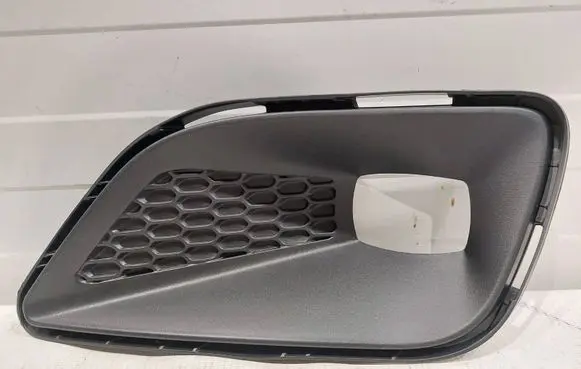 Jeep Cherokee Front fog light trim/grill 68287994AB