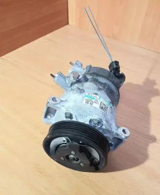 Audi A1 Air conditioning (A/C) compressor (pump) 5K0820803C 028932063B4