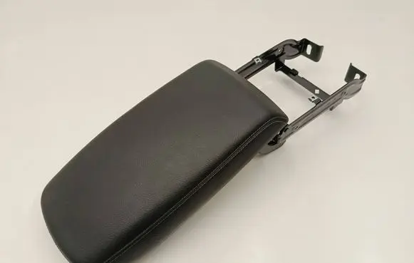 BMW X3 F25 Armrest 10500650 32211
