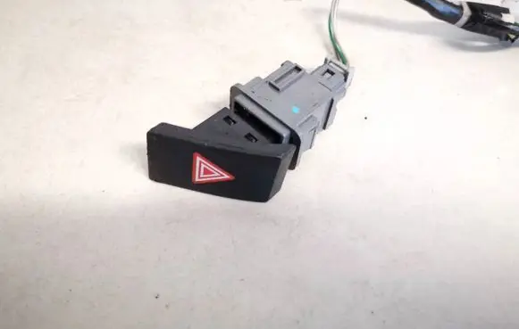 Toyota Verso Hazard light switch
