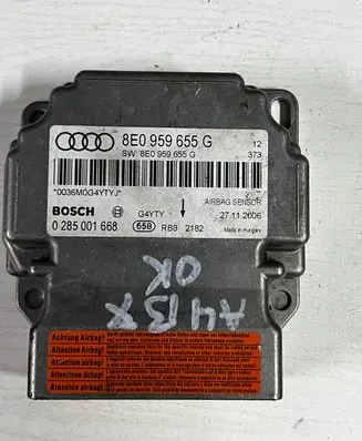 Audi A4 S4 B7 8E 8H Airbag control unit/module 8E0959655G 0285001668