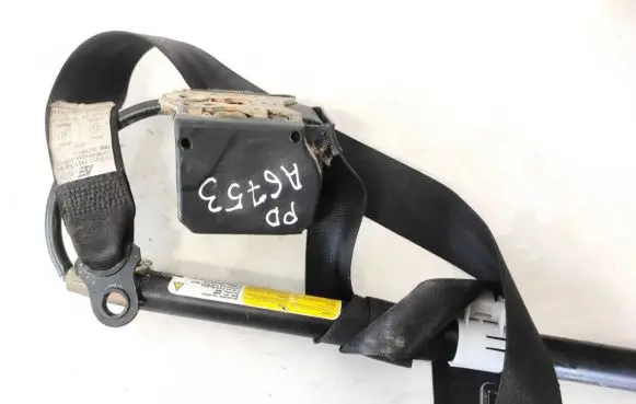 Seat Alhambra (Mk1) Front seatbelt 7m0857706c 95vw-611b08-bdyyds