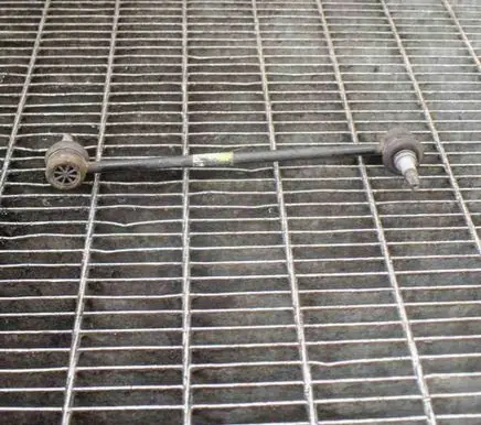Front anti-roll bar/stabilizer link