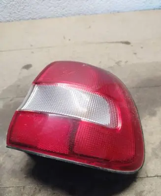Suzuki Baleno EG Rear/tail lights 0432140 9355