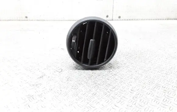 Seat Toledo III (5P) Dashboard side air vent grill/cover trim 5P0819203