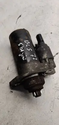Volkswagen PASSAT B6 Starter motor 005831311