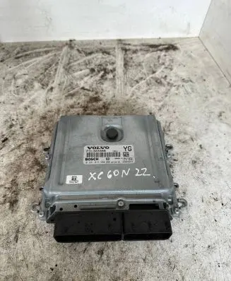 Volvo XC60 Engine control unit/module P31303388