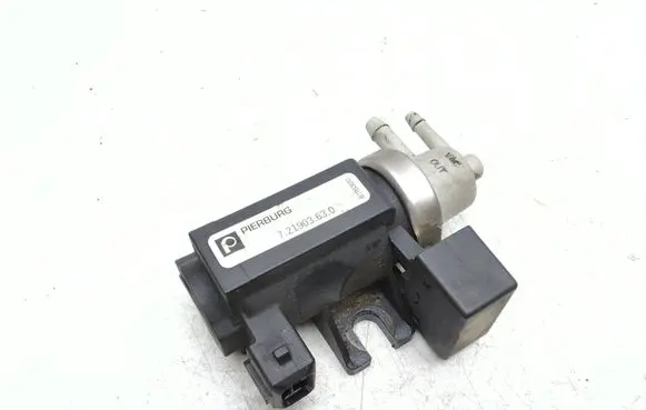 Volvo V70 Valve vacuum 721903630