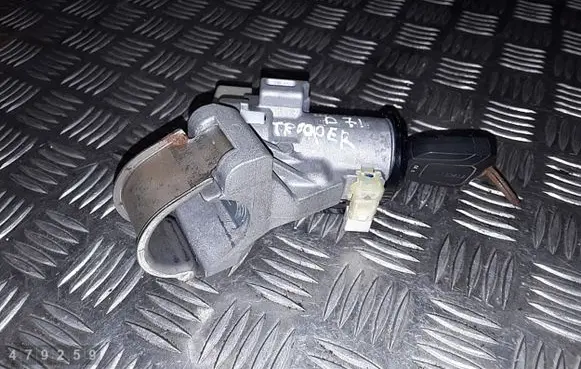 Isuzu D-Max Ignition lock