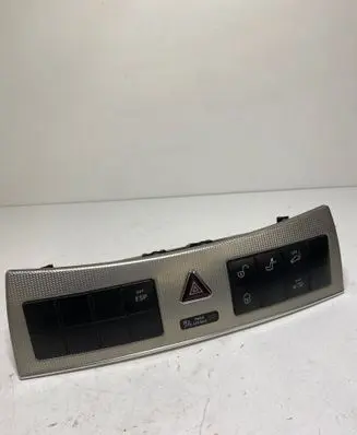 Mercedes-Benz CLK A209 C209 Hazard light switch A2096890031
