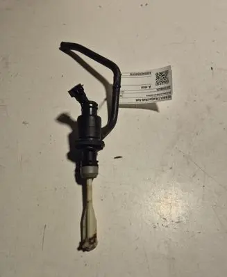 Renault Kadjar Clutch slave cylinder 306104BA2A