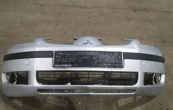 Mitsubishi Colt Front bumper PILKAS