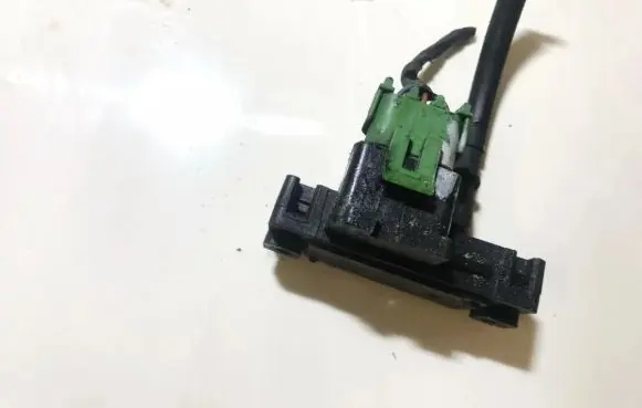 Volvo S40, V40 Air pressure sensor 8766205