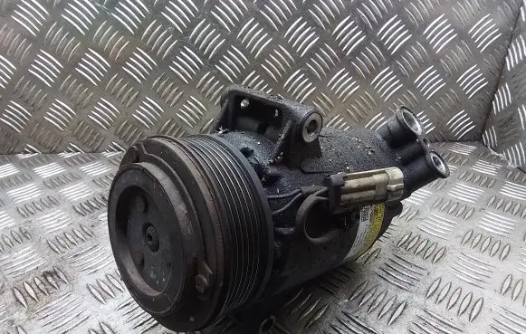 Opel Zafira B Air conditioning (A/C) compressor (pump) 13124752 401351739