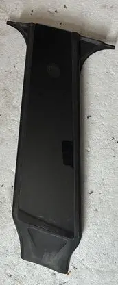 Tesla Model Y (B) Pillar trim (exterior) 151625800E 1516258