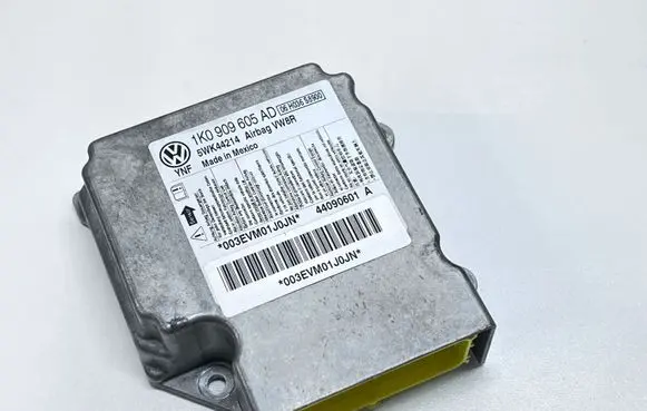 Volkswagen Jetta V Airbag control unit/module 1K0909605AD 5WK44214