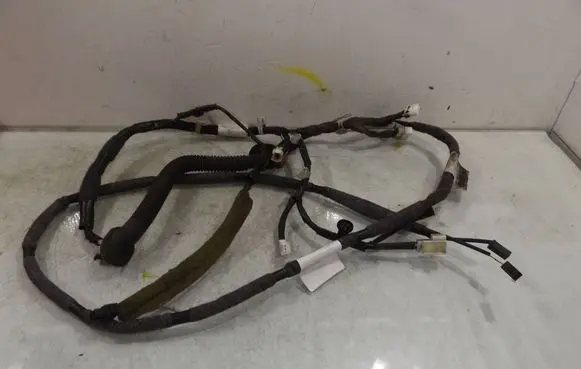 Nissan NV200 Rear door wiring loom 24168-JX50A
