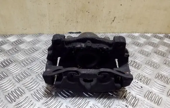 Land Rover Freelander 2 - LR2 Front brake caliper 