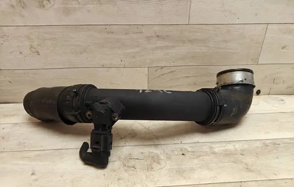 Seat Alhambra (Mk1) Intercooler hose/pipe 7M0145957N XM216F074