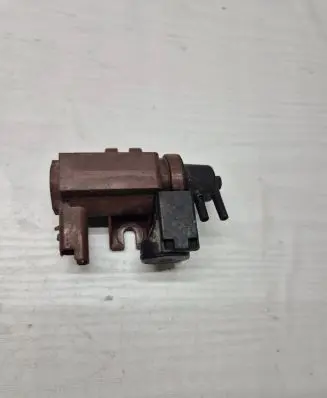 Volvo C30 Turbo solenoid valve 6G9Q9E882CA 08T072 70177100